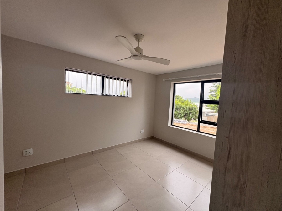 To Let 1 Bedroom Property for Rent in Fraaiuitsig Western Cape